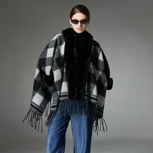 Amara Plaid Fur Collar Shawl