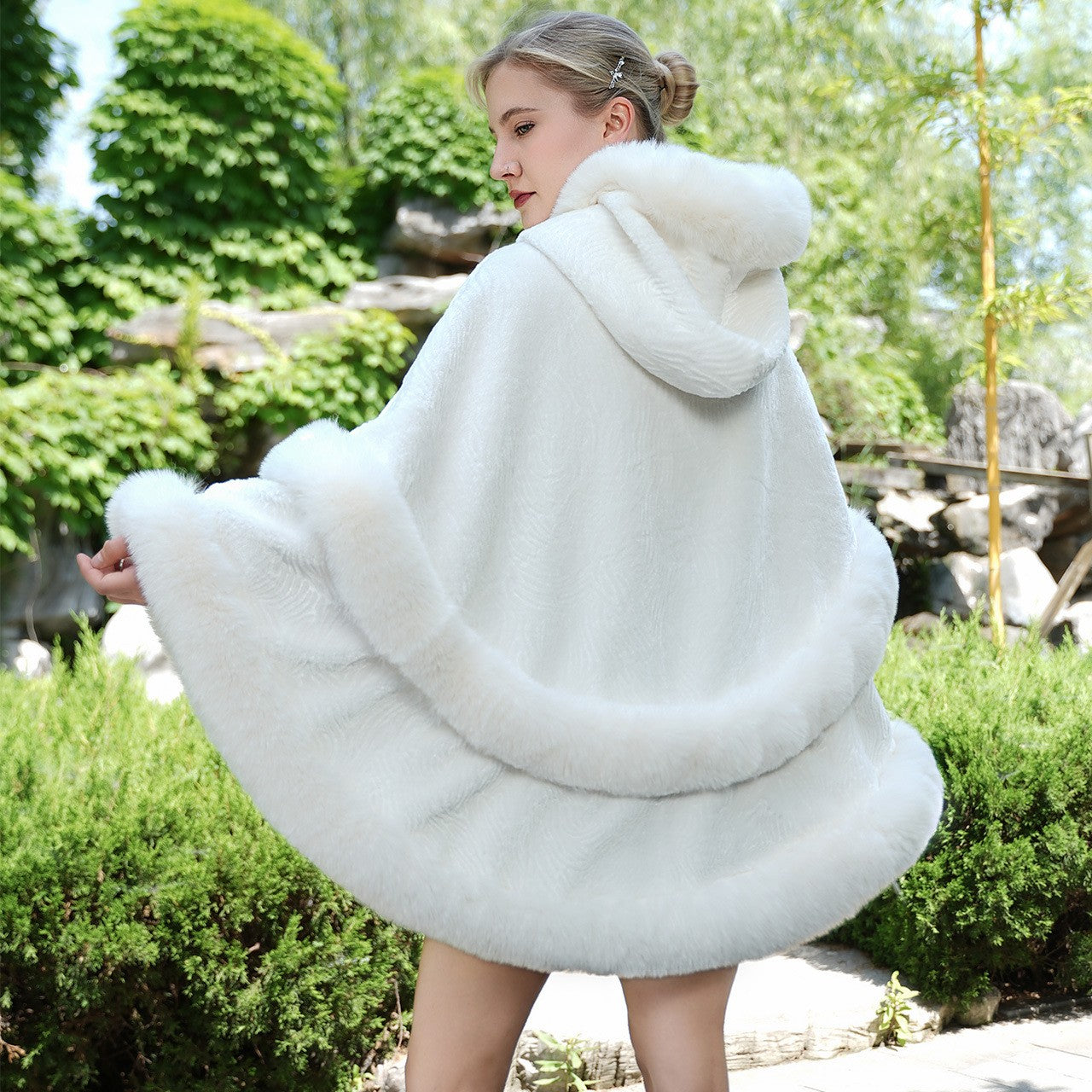 Valentina Faux Fur Shawl